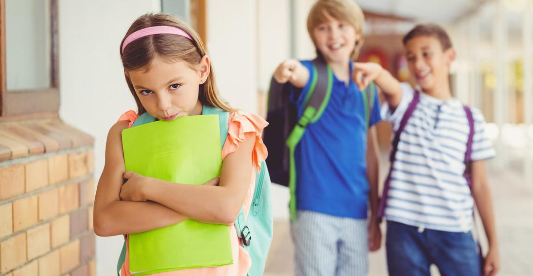 Será que seu filho sofre bullying na escola? Saiba como identificar