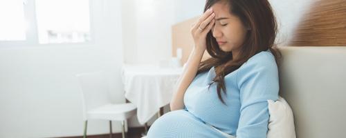 Por que as futuras mamães sentem tontura na gravidez?